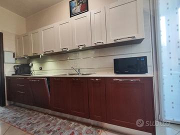 Cucina Lube Legno+Quarzo 5,78m Scomp.