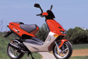 Ricambi aprilia sr 50 1998
