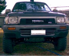 TOYOTA 4 Runner v6 1990