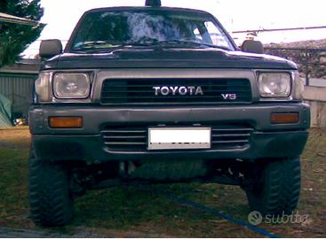 TOYOTA 4 Runner v6 1990