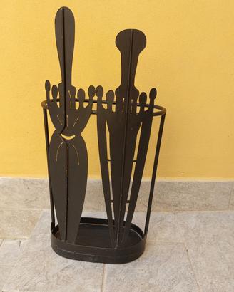 portaombrelli in ferro nero