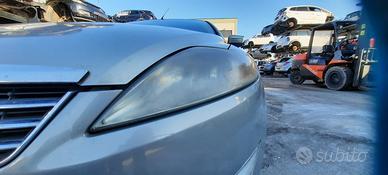 FORD MONDEO STATION WAGON 2008 - FARO ANTERIORE SI