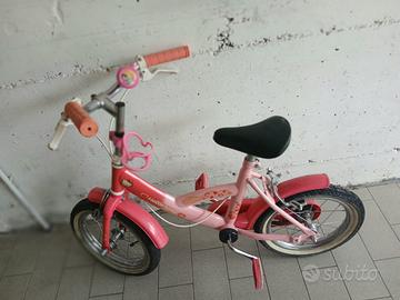 Bicicletta bimba con rotelle