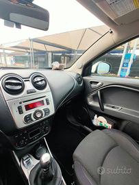AUTO MITO IN BUONE CONDIZIONI CON IMPIANTO GPL