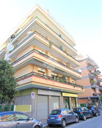 2 LOCALI A ROMA