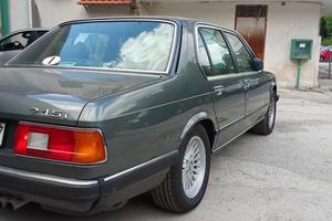 auto BMW 745 IA