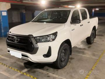 Toyota Hilux 2.4 D-4D Double Cab Comfort 150CV 4x4