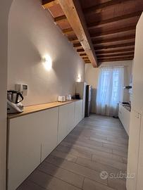 Mobile IKEA BESTÅ 3,60 m con top – grande credenza