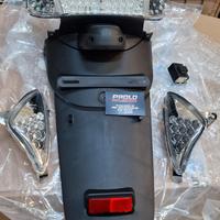 faro posteriore a led+frecce anteriori tmax 500 01
