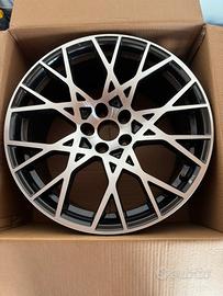Cerchi in lega Audi RS3 8Y originali