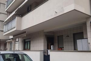 Appartamento piano terra con garage