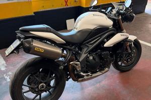 Triumph Speed Triple 1050 ABS