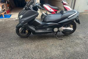 TMAX500