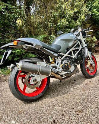 Ducati Monster S4
