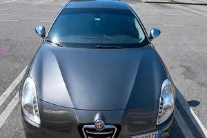 Alfa Romeo Giulietta- distribuzione appena fatta