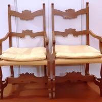 Due Poltrone trono padronale in rovere imbottite