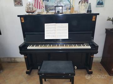 pianoforte verticale. cm 131 