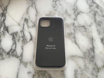 Cover Apple iPhone 13