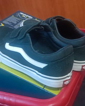 Vans n 36 e giochi bambino