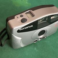 Olympus AF-10 XB fotocamera analogica