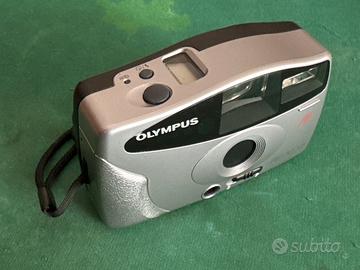 Olympus AF-10 XB fotocamera analogica