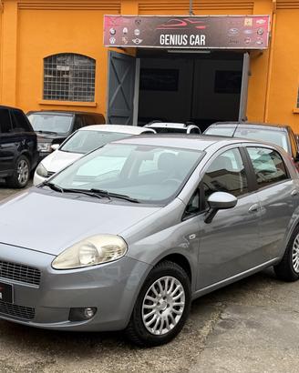 Fiat Grande Punto 1.3 MJT 75 CV 5 porte Dynamic