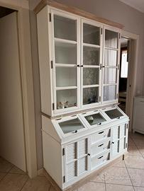 Mobile credenza con vetrina shabby chic