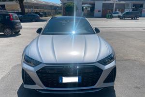 AUDI RS6 PERFORMANCE MARZO 2025
