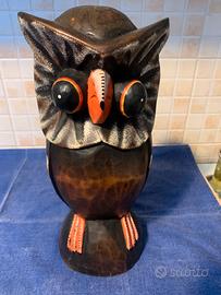 Gufo civetta in legno lavorazione artigianale