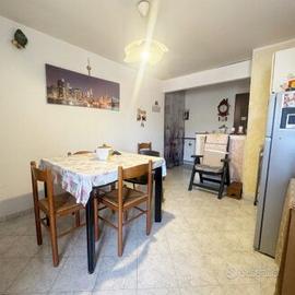 Appartamento a 1° Piano in zona centrale, N/382