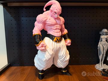 Majin buu statuetta