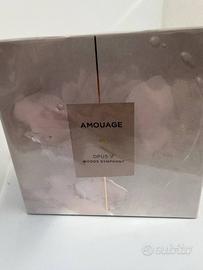 Amouage profumo