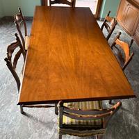 Tavolo in legno + sedie