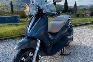 Piaggio Beverly 500 cruiser i.e
