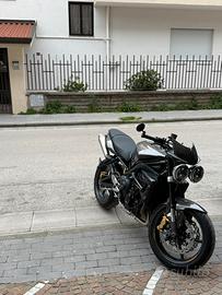 Triumph street triple