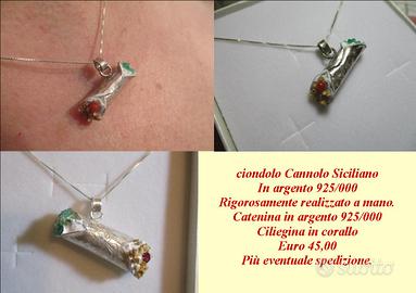 ciondoli e orecchini in argento