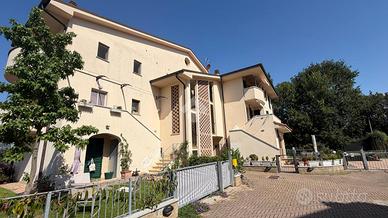 2 LOCALI A SAN MINIATO