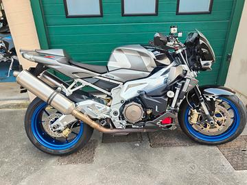 Aprilia Tuono V2 1000 