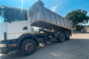 SCANIA R124 LB