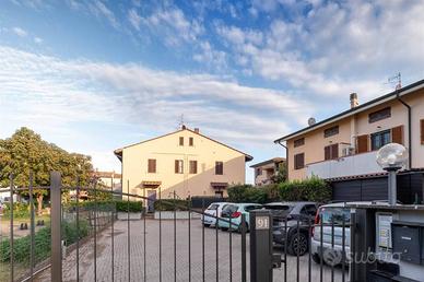 Appartamento di 86 m² con 4 locali e posto auto a 