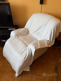 Poltrona e divano scontati del 95%