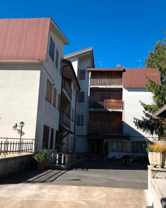 RIVISONDOLI appartamento INVERNO
