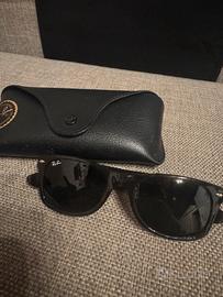 Ray-Ban New Wayfarer originali con custodia