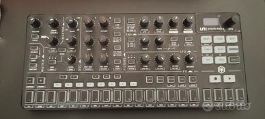 IK Multimedia UNO SYNTH PRO X