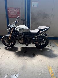 Honda CB 500 Hornet 2024  Incidentata