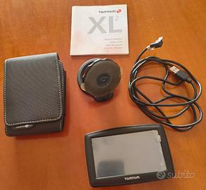 Navigatore satellitare TomTom XL2 con tutti gli ac