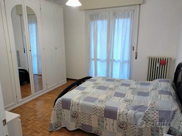 Bilocale arredato , ampio e terrazzo