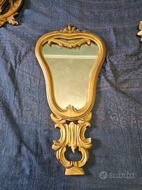 specchio d'epoca dorato