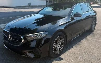 Mercedes-benz E 220 d mhev Exclusive 4matic auto