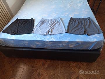 3 Pantaloncini da donna 